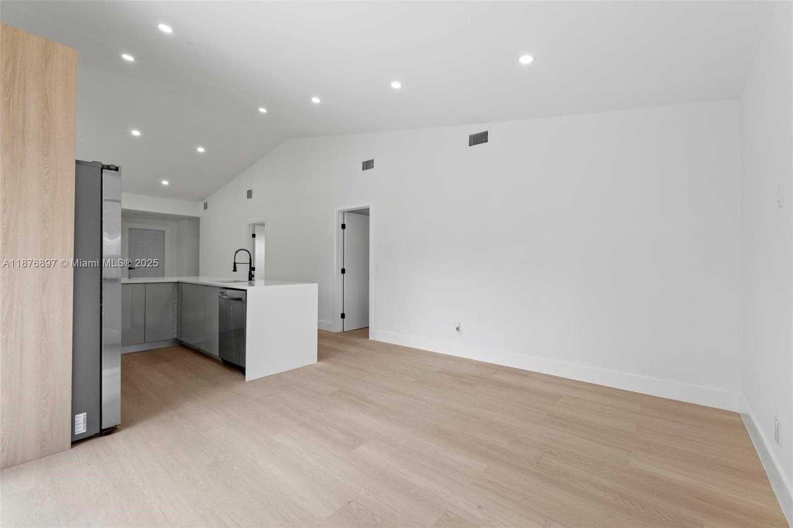 Small Image of 1701 SOUTH WEST 86TH TER, Miramar Number 47
