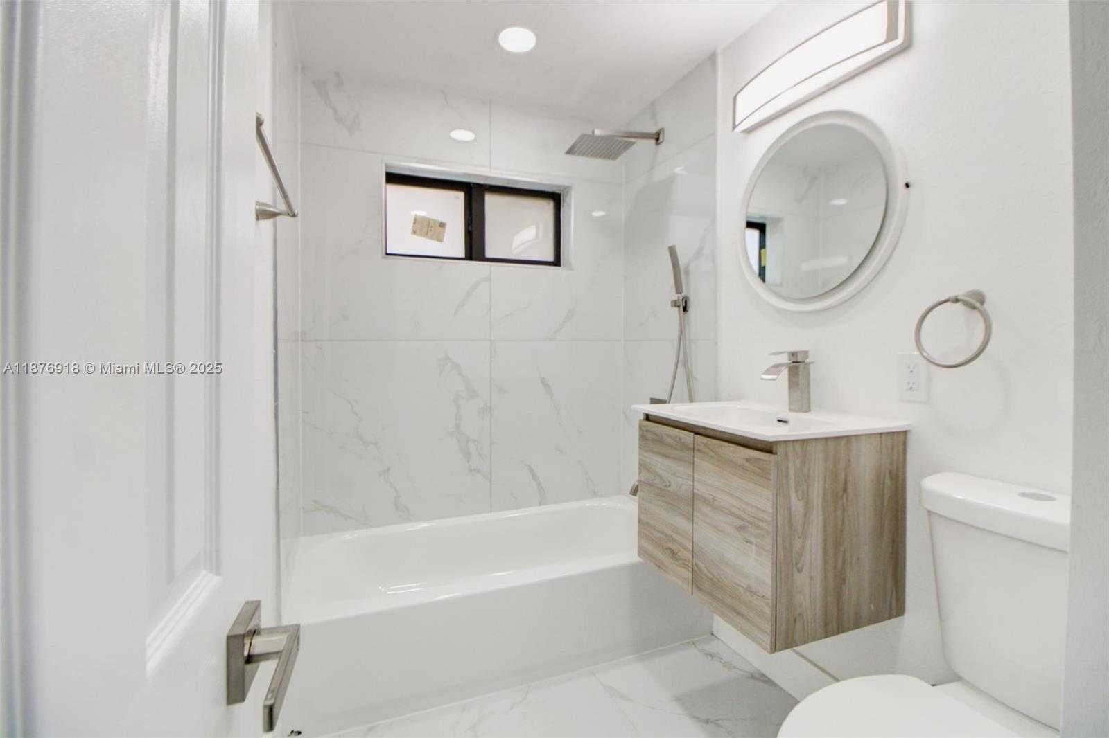 Small Image of 630 NORTH EAST 143RD ST, North Miami Number 21