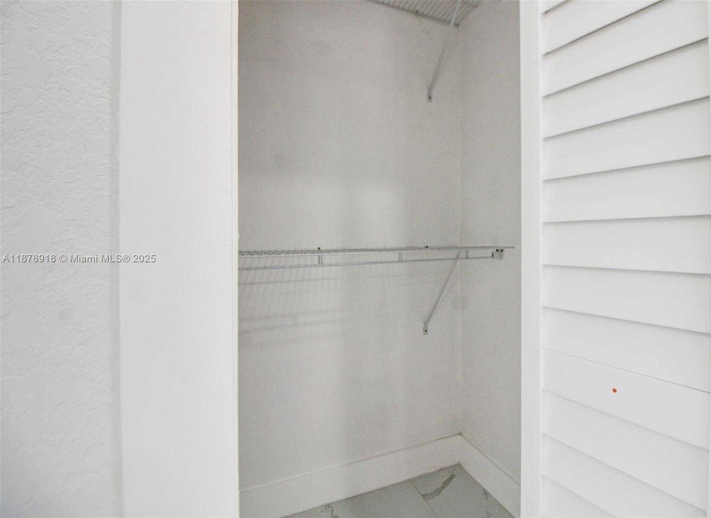 Small Image of 630 NORTH EAST 143RD ST, North Miami Number 22