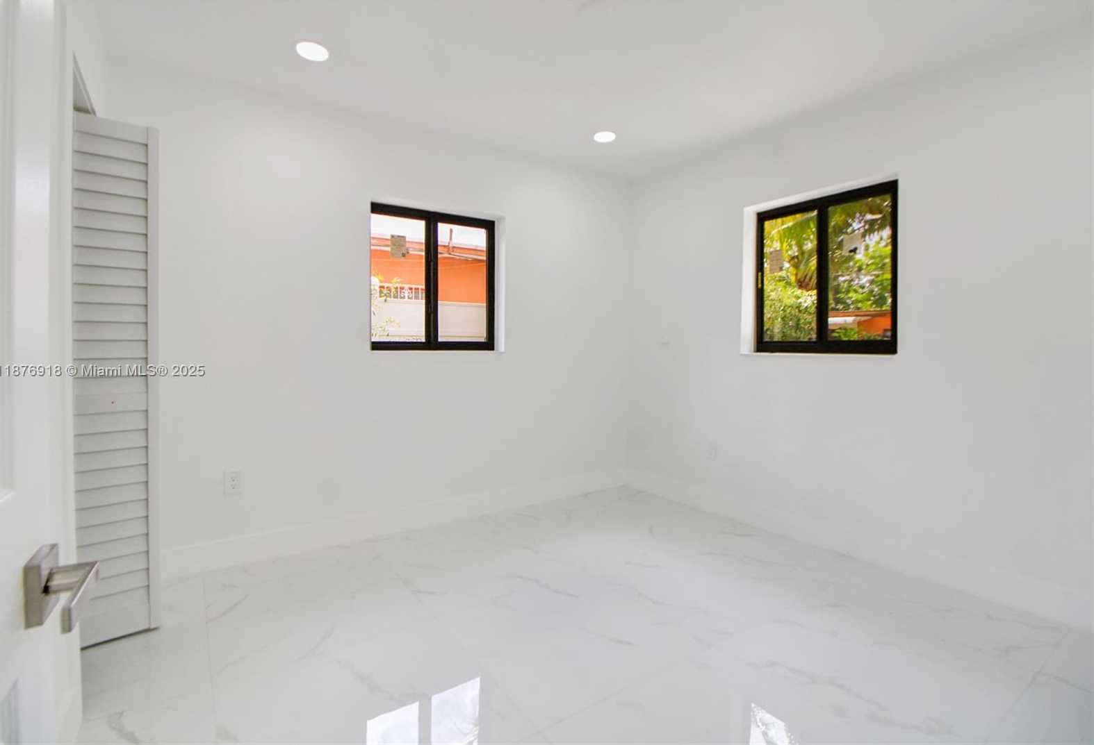 Small Image of 630 NORTH EAST 143RD ST, North Miami Number 24