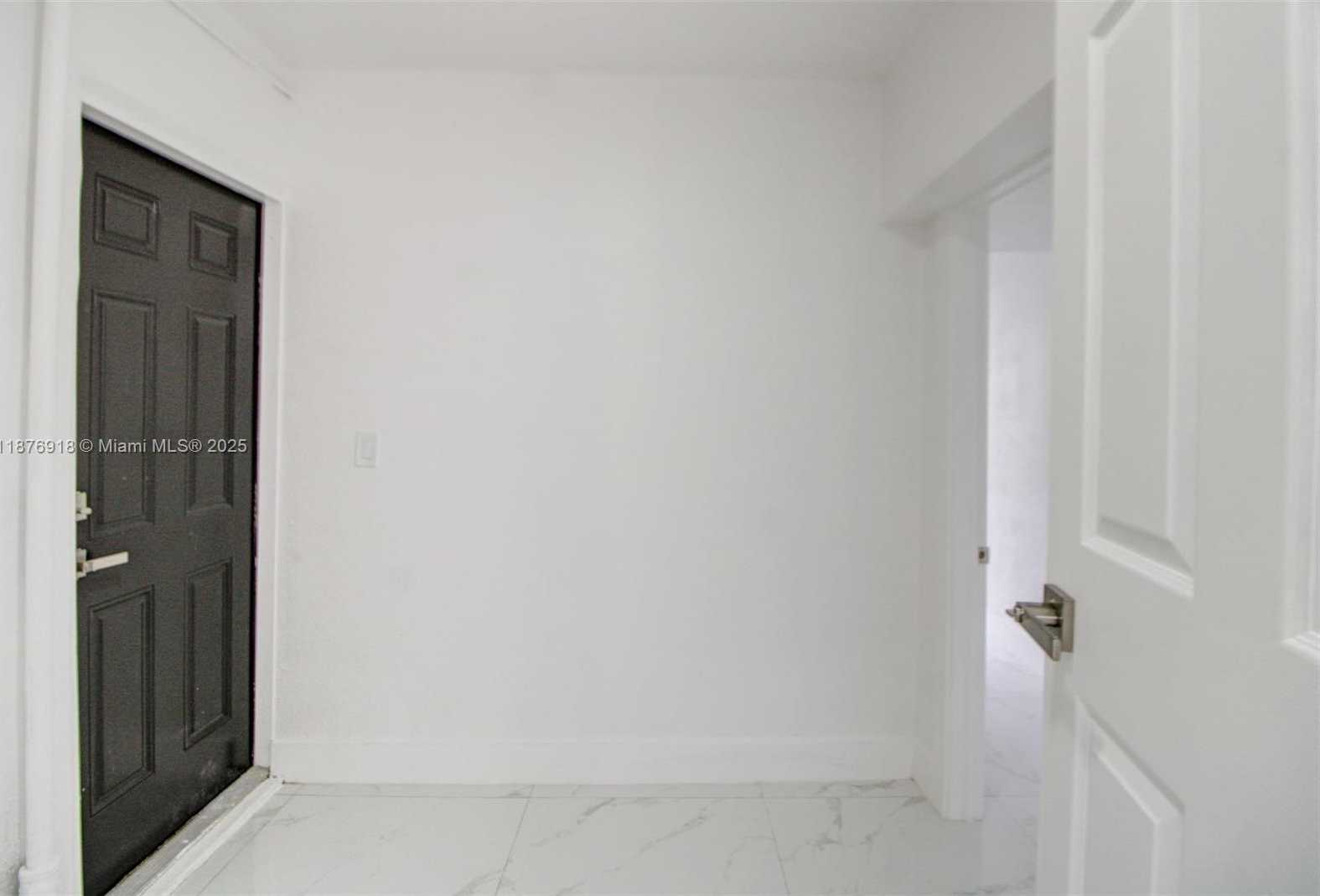 Small Image of 630 NORTH EAST 143RD ST, North Miami Number 31