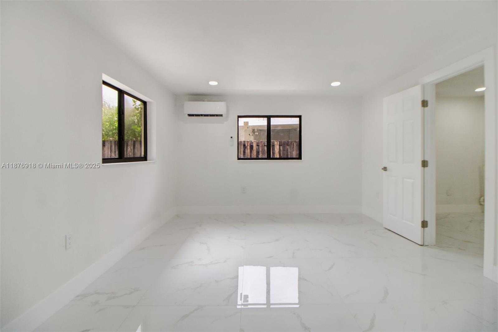 Small Image of 630 NORTH EAST 143RD ST, North Miami Number 37