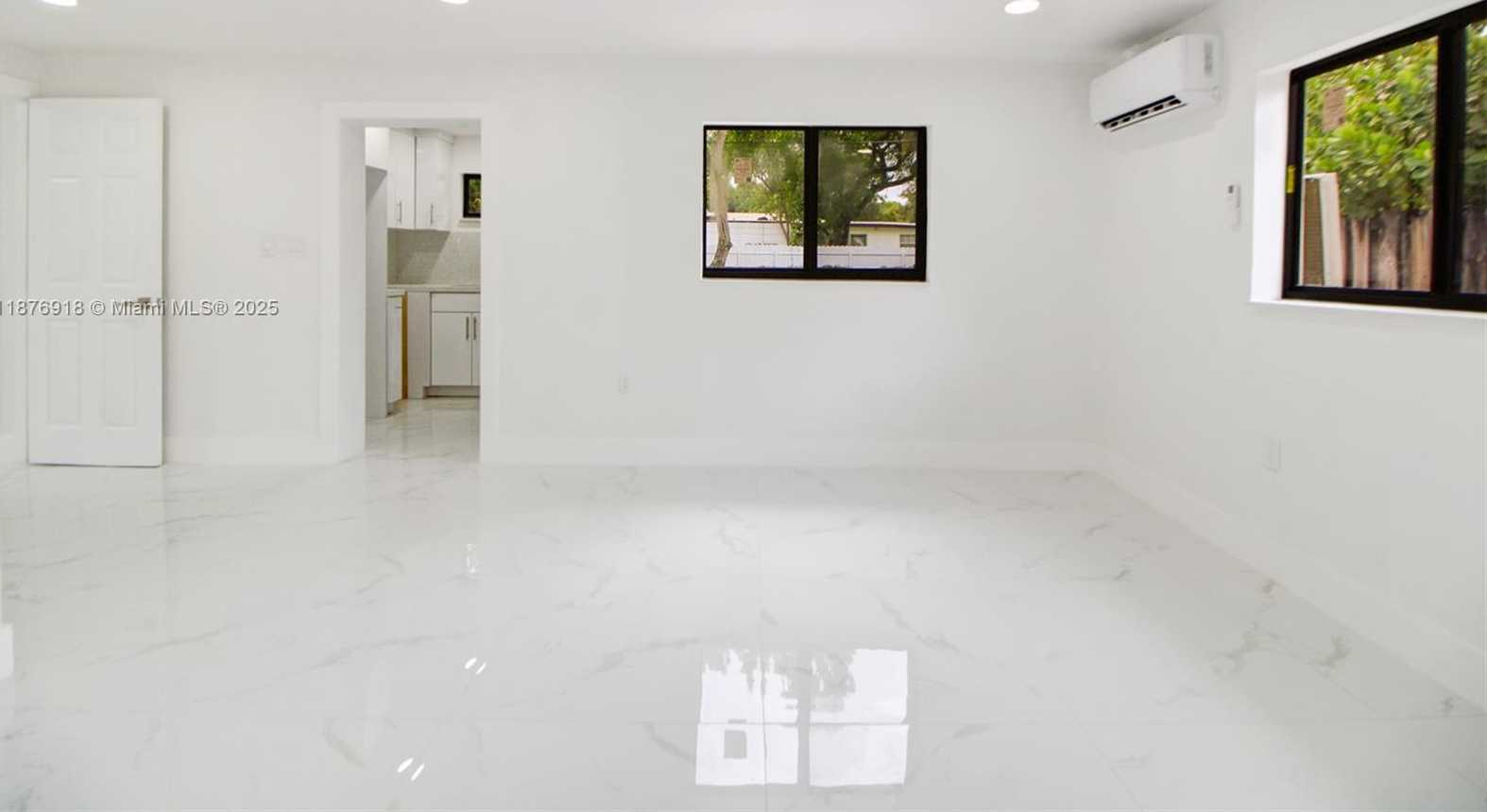 Small Image of 630 NORTH EAST 143RD ST, North Miami Number 40