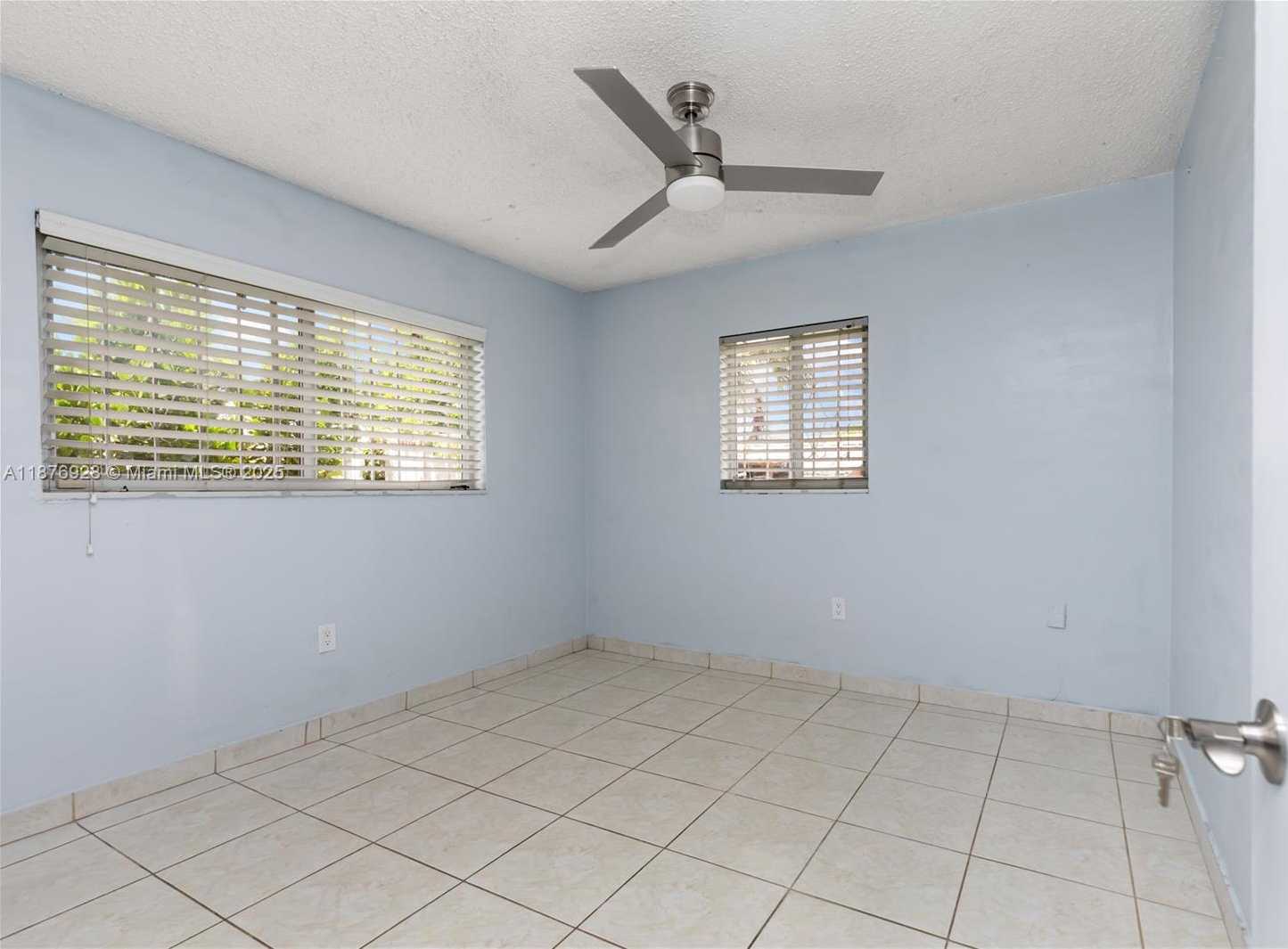 Small Image of 1211 NORTH WEST 179TH ST, Miami Gardens Number 17