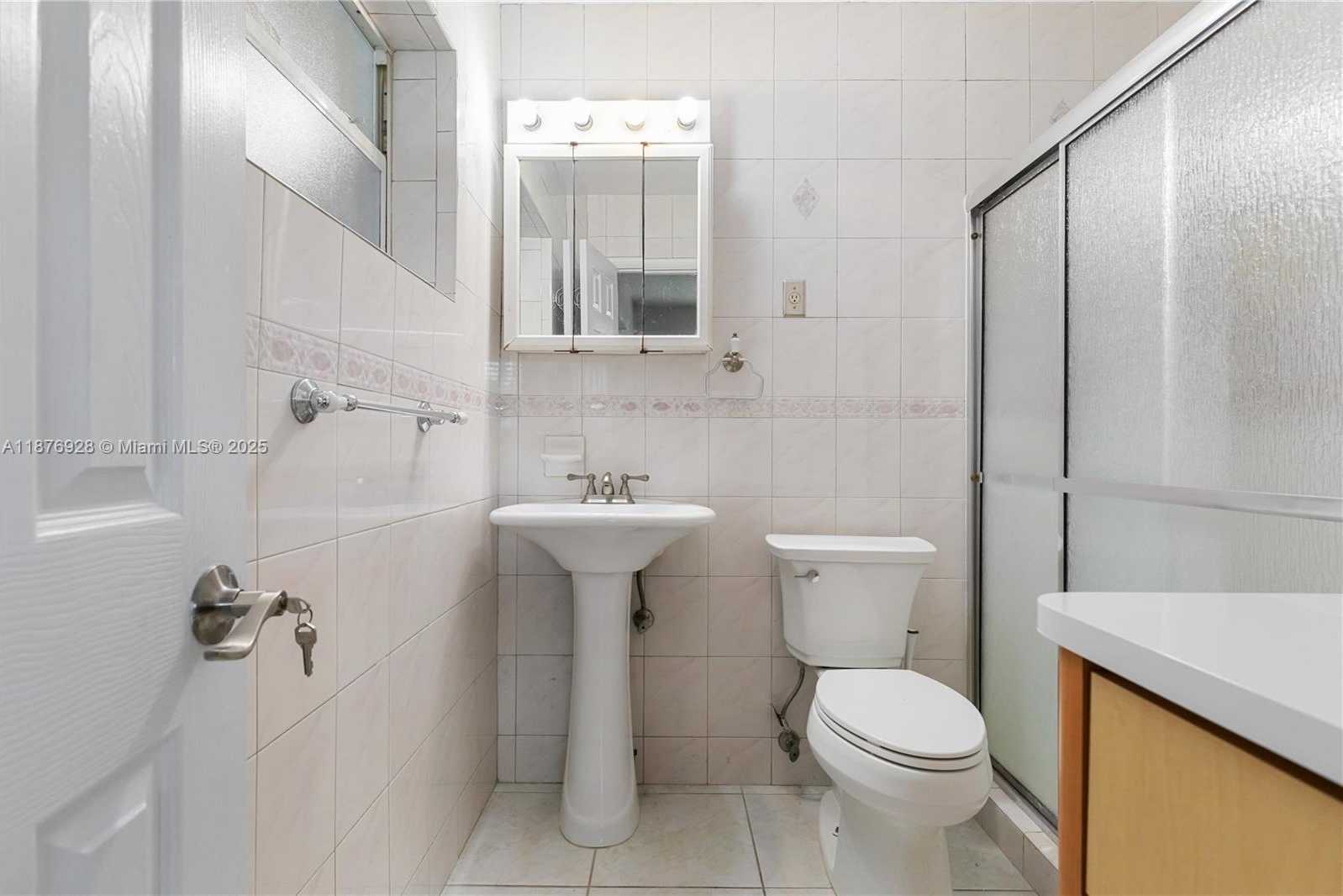 Small Image of 1211 NORTH WEST 179TH ST, Miami Gardens Number 22