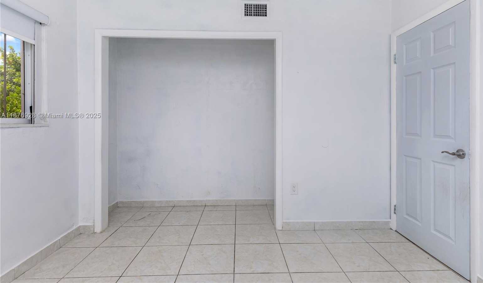 Small Image of 1211 NORTH WEST 179TH ST, Miami Gardens Number 26
