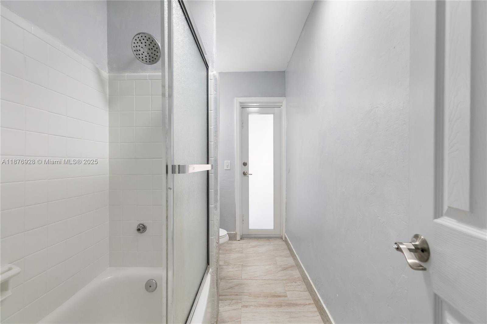 Small Image of 1211 NORTH WEST 179TH ST, Miami Gardens Number 27