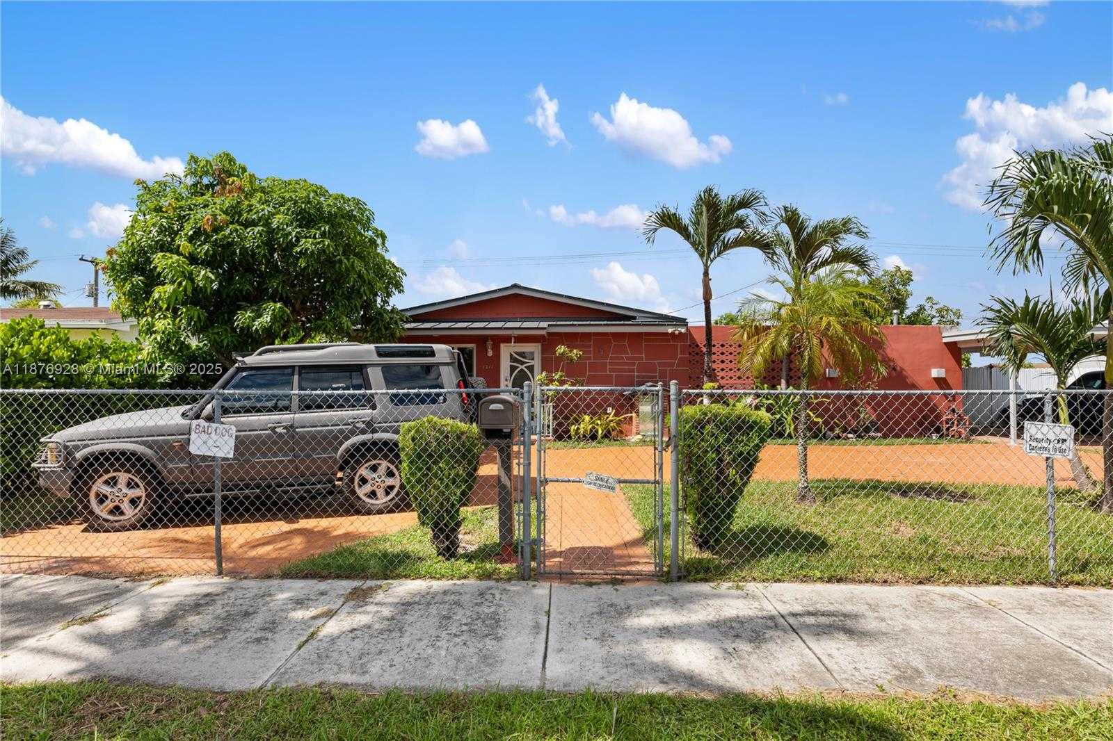 Small Image of 1211 NORTH WEST 179TH ST, Miami Gardens Number 6