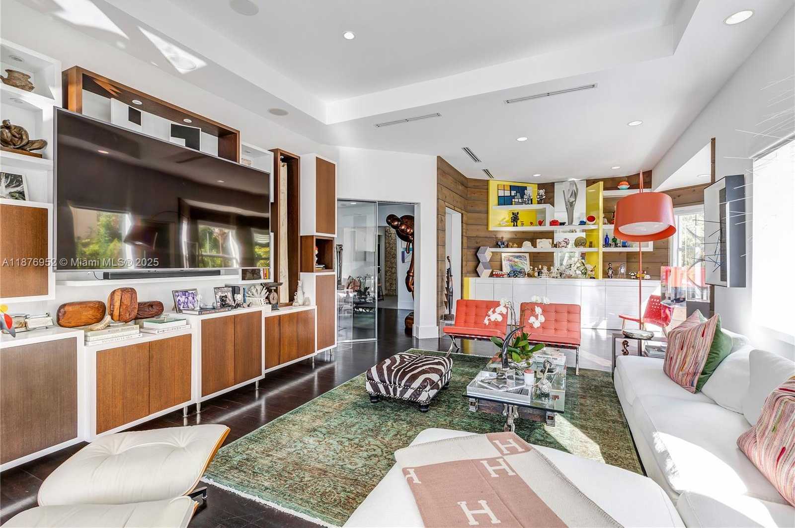 Small Image of 9460 SOUTH WEST 69TH AVE, Pinecrest Number 15