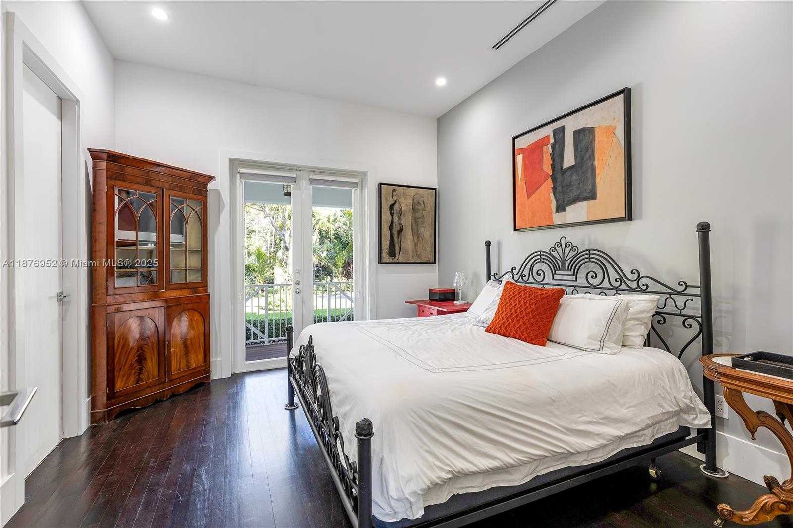 Small Image of 9460 SOUTH WEST 69TH AVE, Pinecrest Number 31