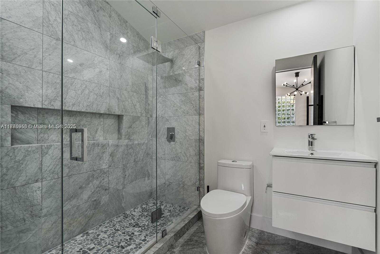 Small Image of 5120 ALTON ROAD, Miami Beach Number 32
