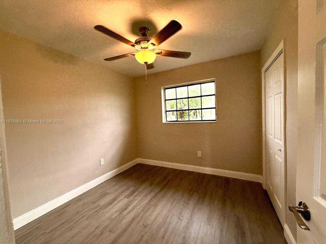 Small Image of 2920 NORTH WEST 179TH ST, Miami Gardens Number 16