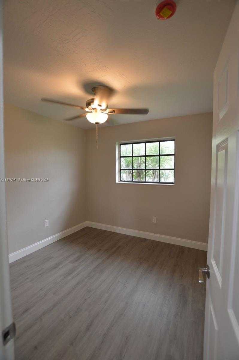 Small Image of 2920 NORTH WEST 179TH ST, Miami Gardens Number 20