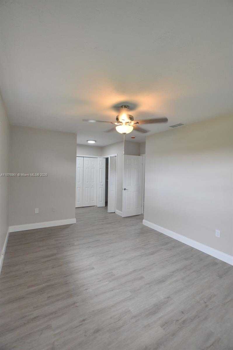 Small Image of 2920 NORTH WEST 179TH ST, Miami Gardens Number 21