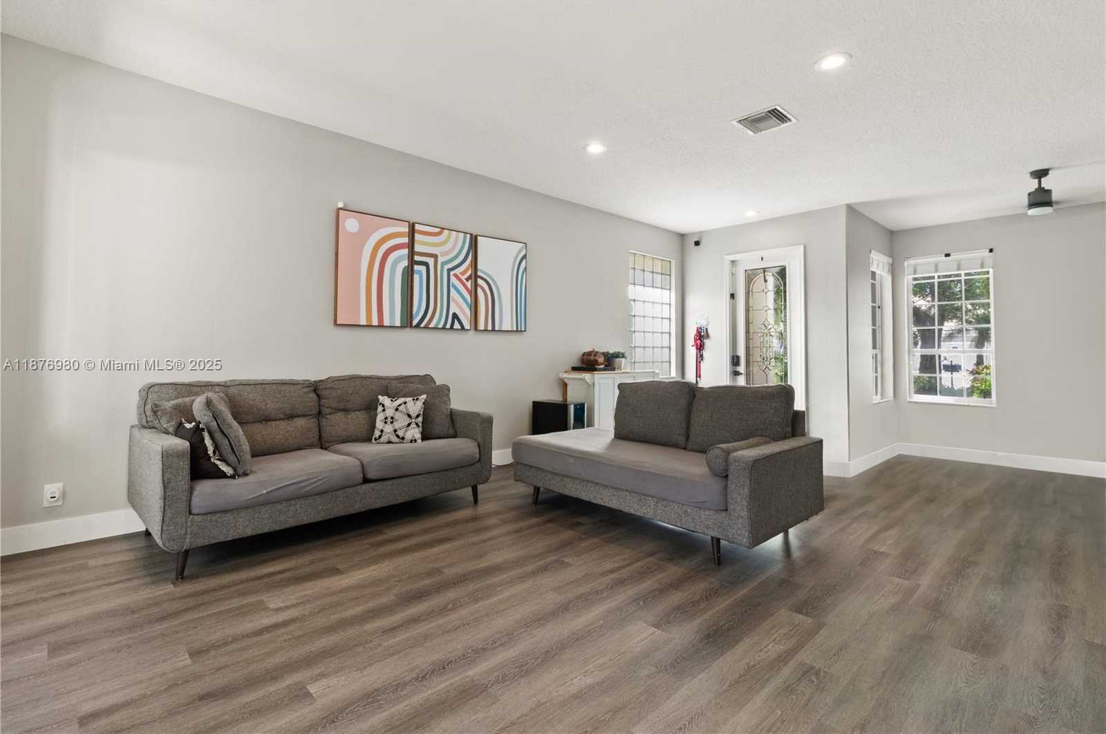 Small Image of 4166 WELLINGTON SHORES DR, Wellington Number 10