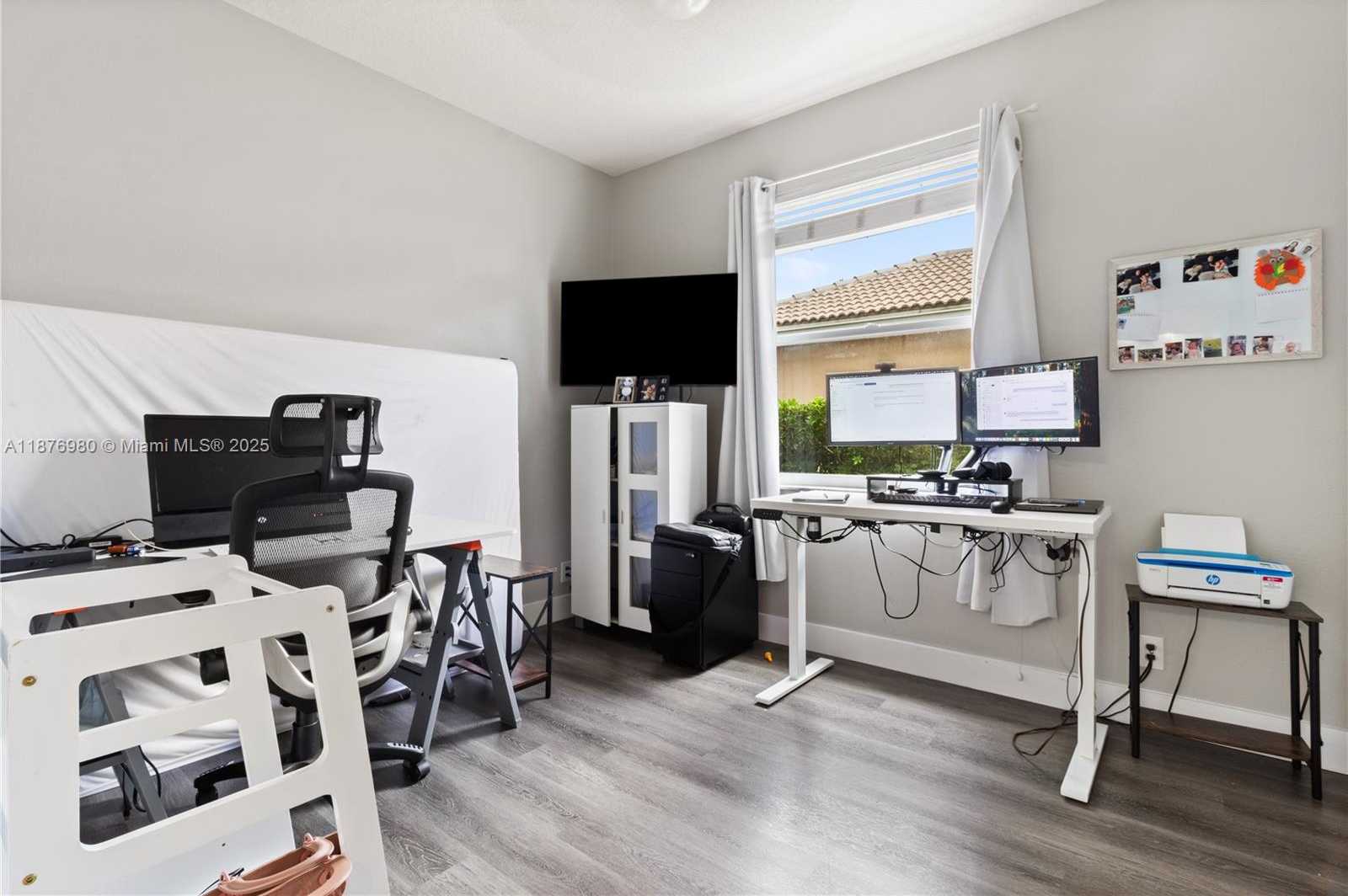 Small Image of 4166 WELLINGTON SHORES DR, Wellington Number 21