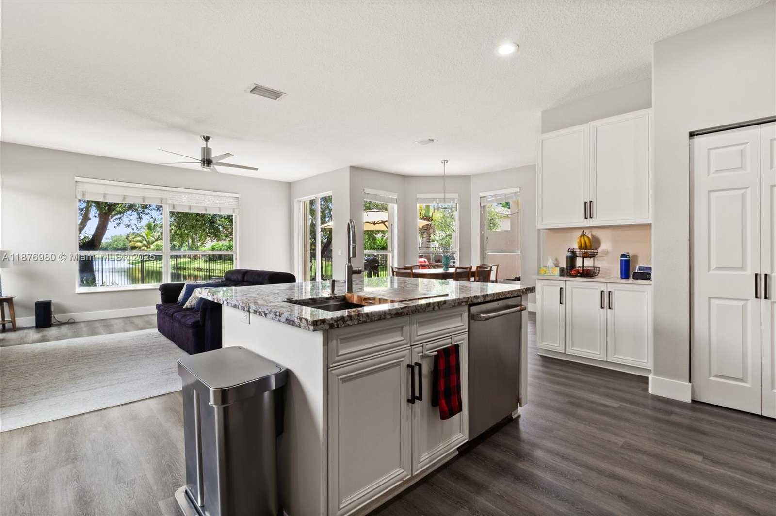 Small Image of 4166 WELLINGTON SHORES DR, Wellington Number 23