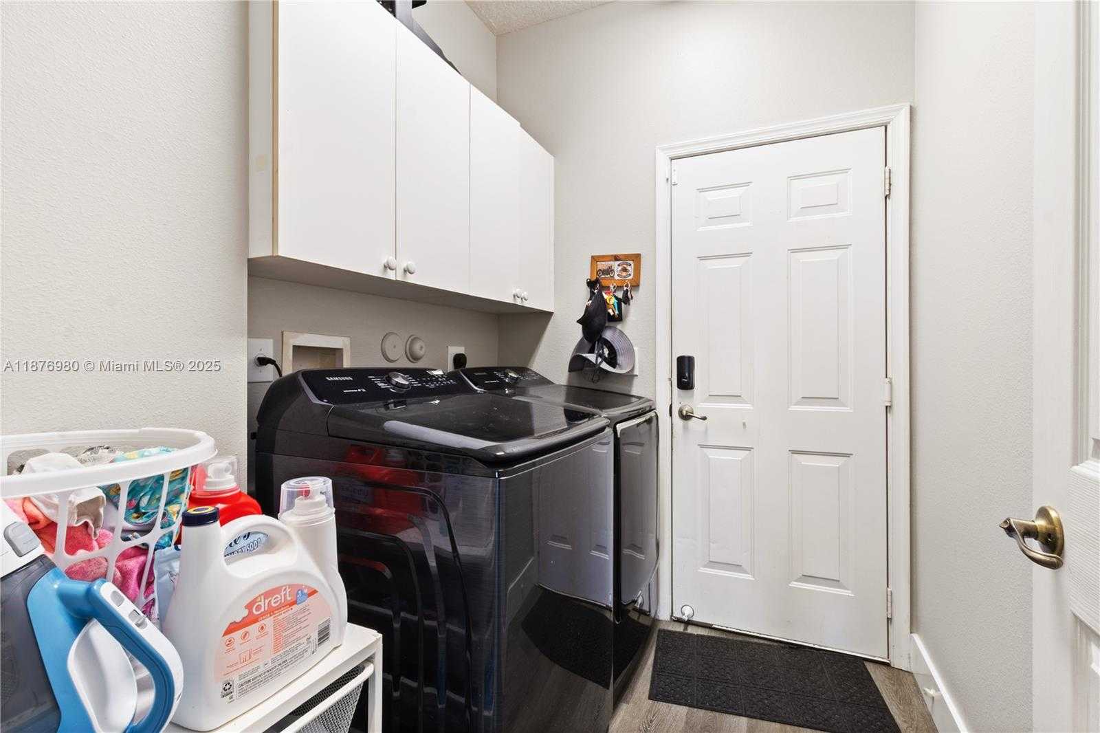 Small Image of 4166 WELLINGTON SHORES DR, Wellington Number 27