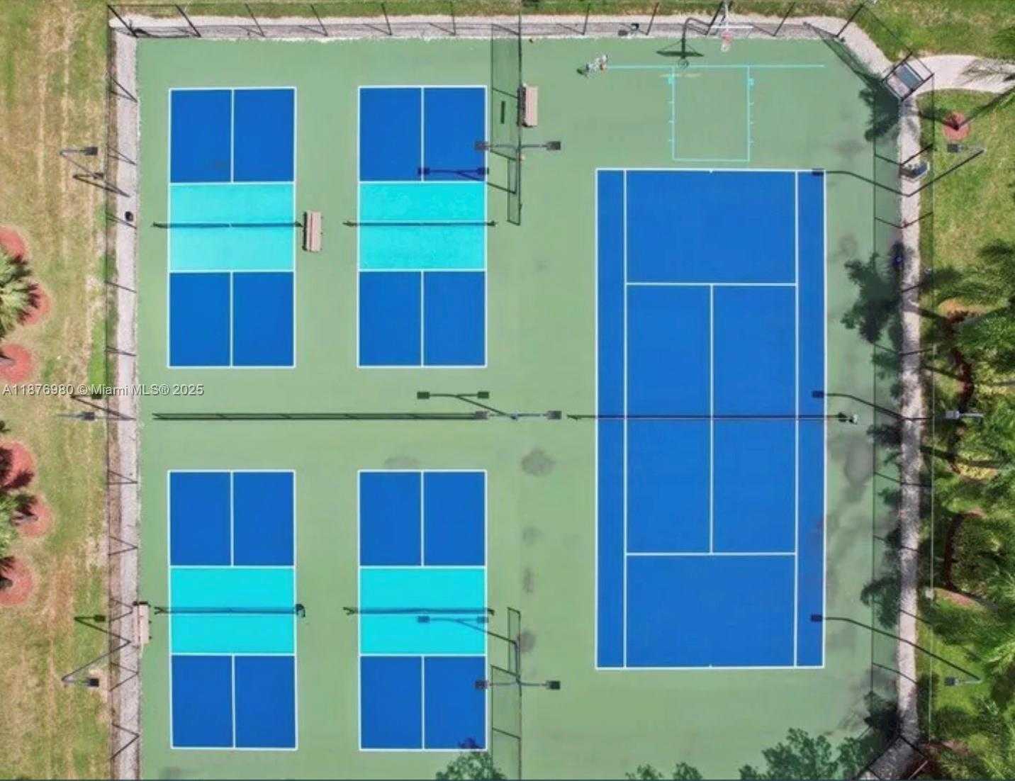 Small Image of 4166 WELLINGTON SHORES DR, Wellington Number 38