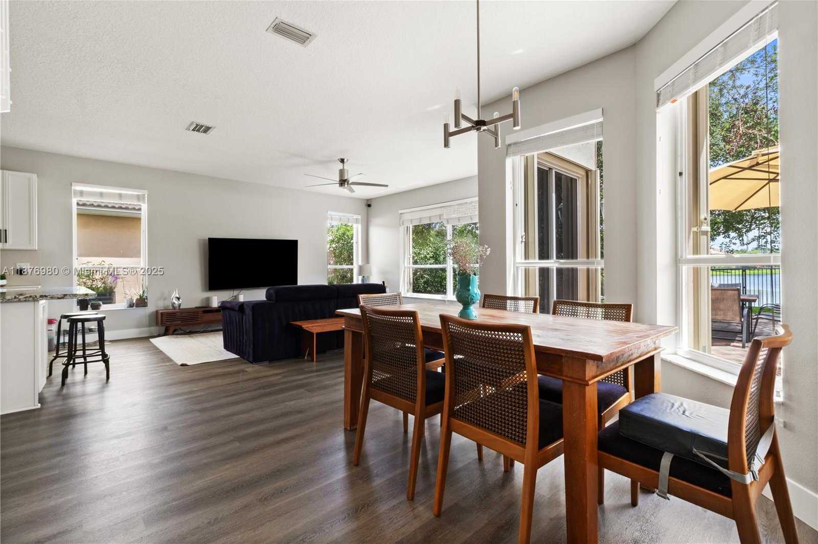 Small Image of 4166 WELLINGTON SHORES DR, Wellington Number 6