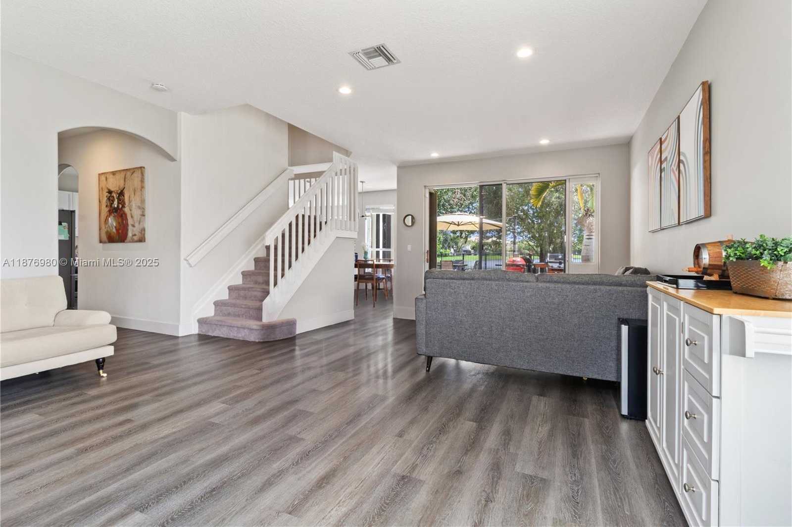 Small Image of 4166 WELLINGTON SHORES DR, Wellington Number 8