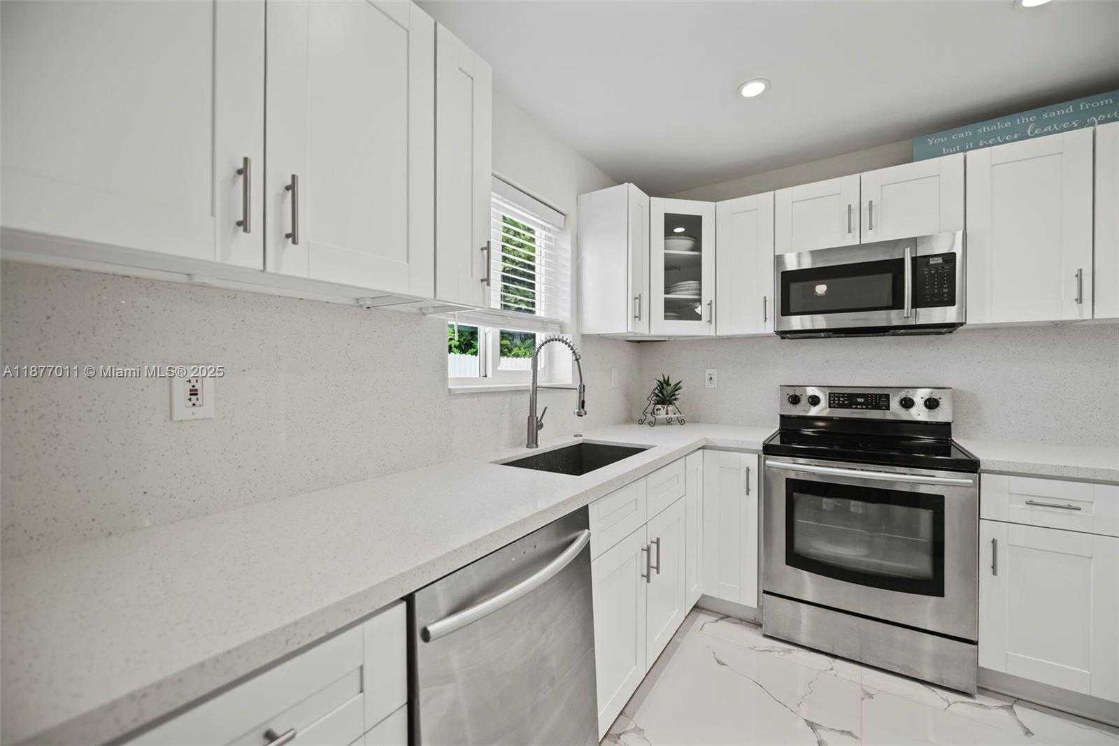 Small Image of 2345 NORTH WEST 182ND TER, Miami Gardens Number 15