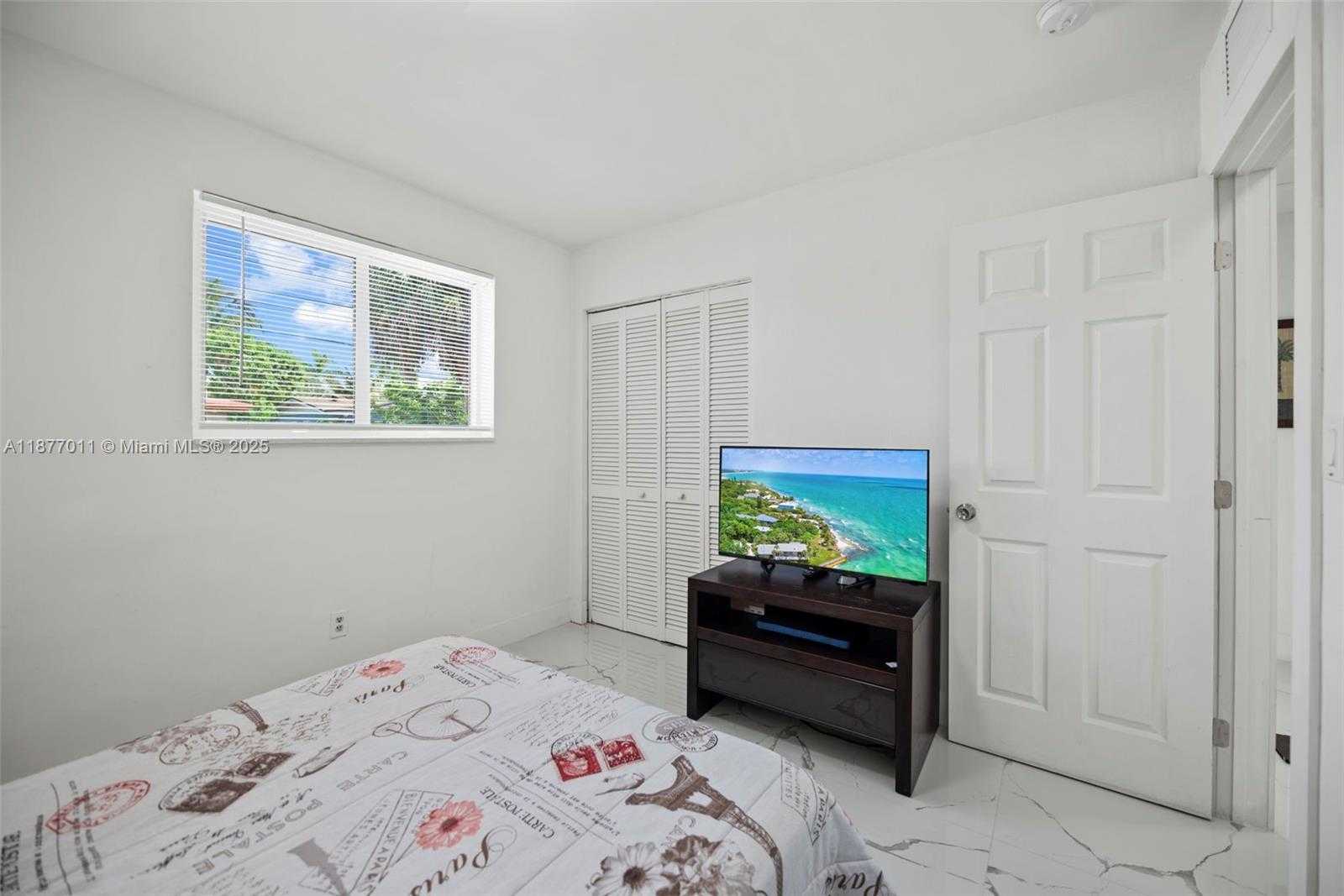 Small Image of 2345 NORTH WEST 182ND TER, Miami Gardens Number 25