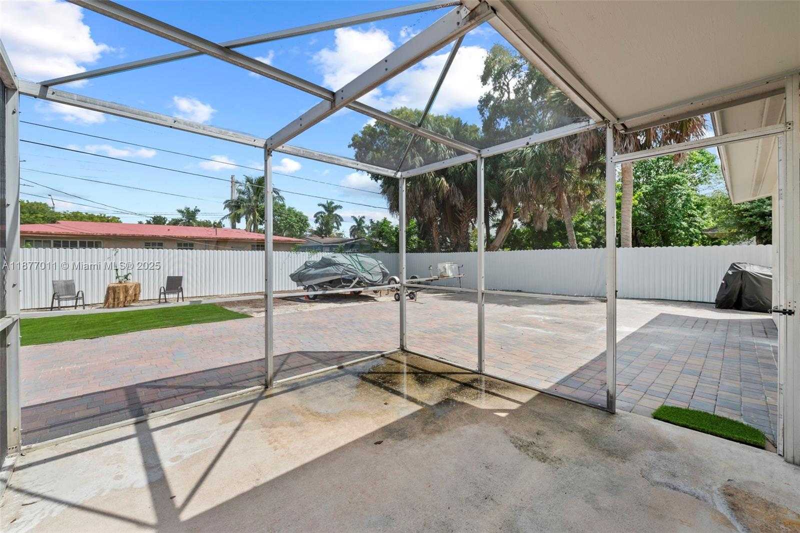 Small Image of 2345 NORTH WEST 182ND TER, Miami Gardens Number 27