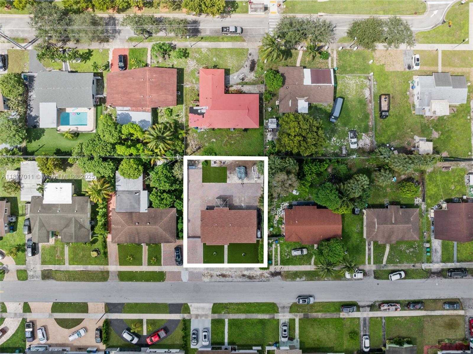 Small Image of 2345 NORTH WEST 182ND TER, Miami Gardens Number 33