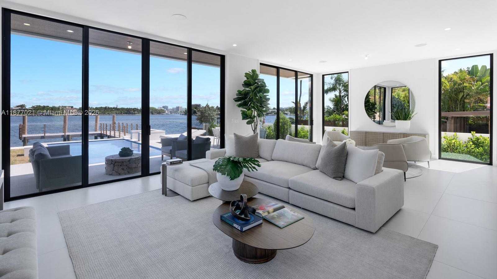Small Image of 1351 STILLWATER DR, Miami Beach Number 4