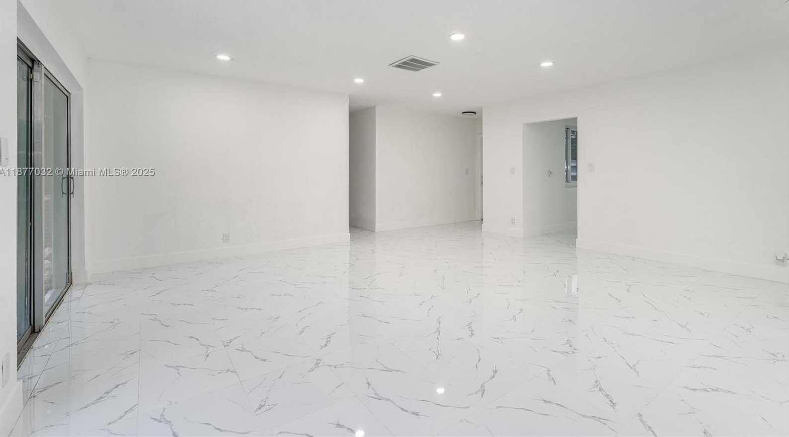 Small Image of 4731 NORTH WEST 12TH ST, Lauderhill Number 6