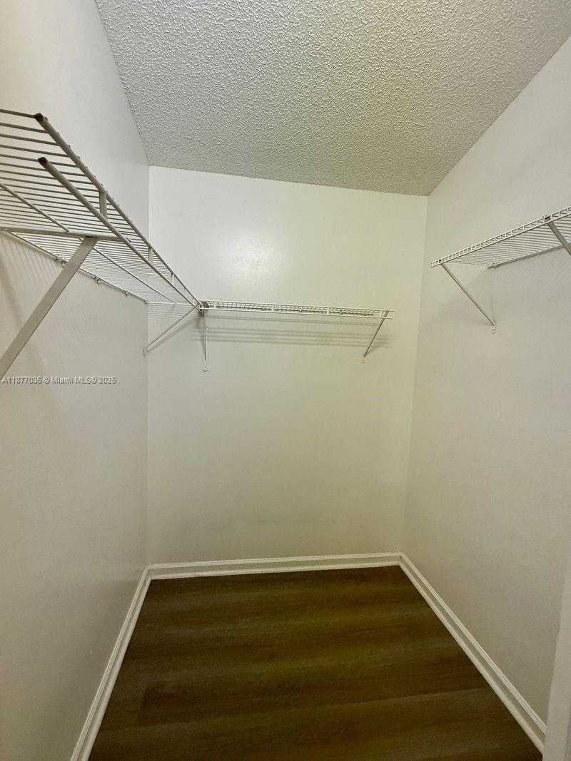 Small Image of 20133 NORTH WEST 9TH CT, Pembroke Pines Number 19