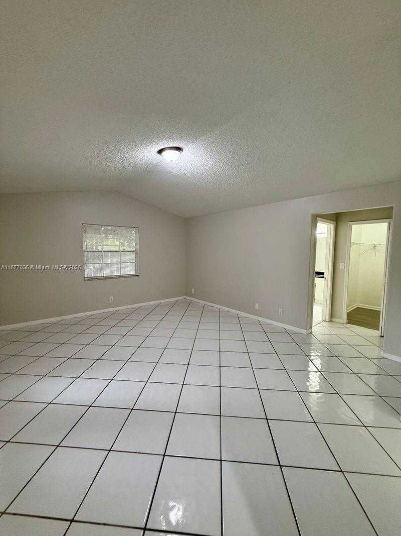 Small Image of 20133 NORTH WEST 9TH CT, Pembroke Pines Number 20