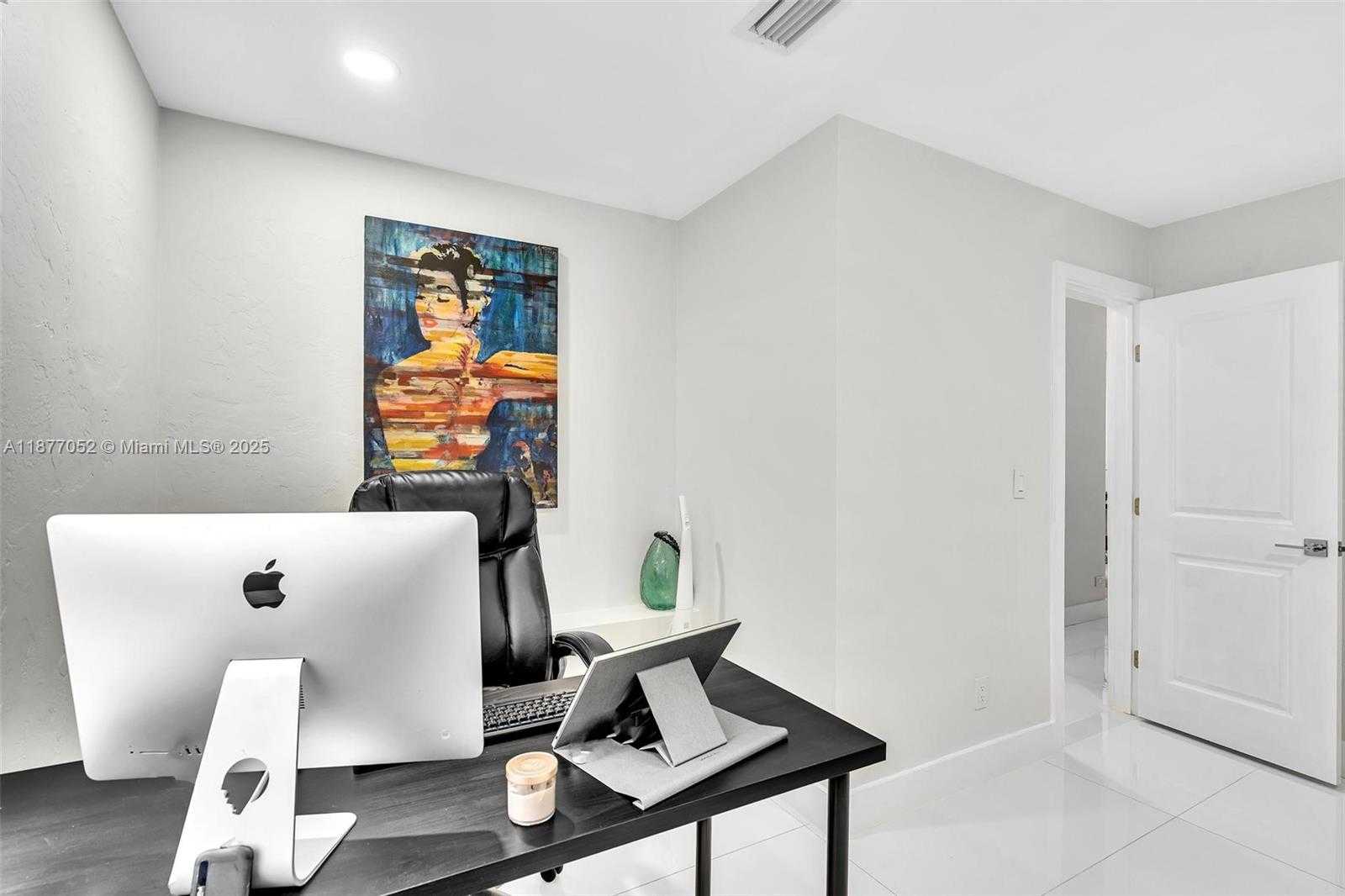 Small Image of 12680 NORTH MIAMI AVE, North Miami Number 44