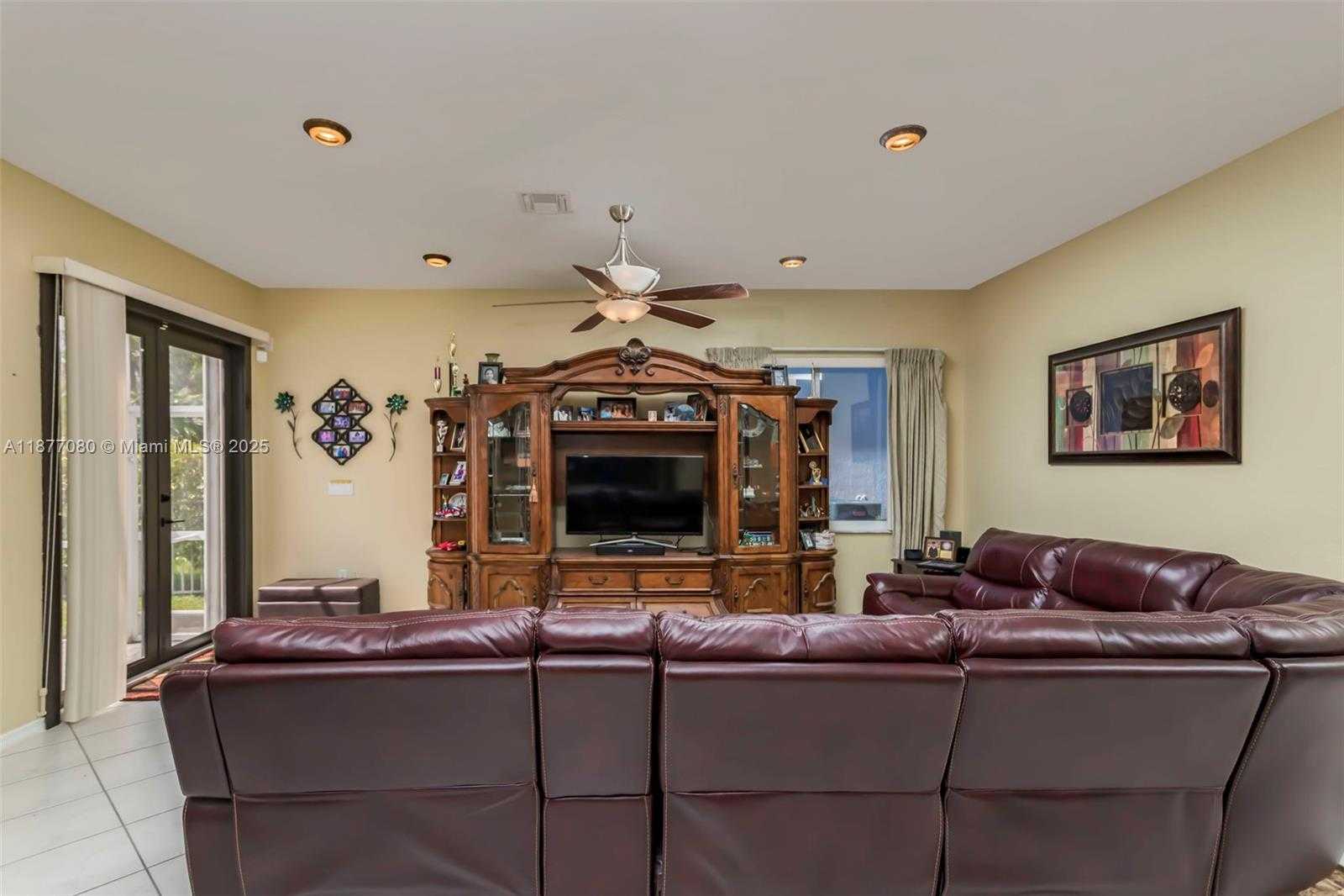 Small Image of 2091 SOUTH WEST 176TH AVE, Miramar Number 11