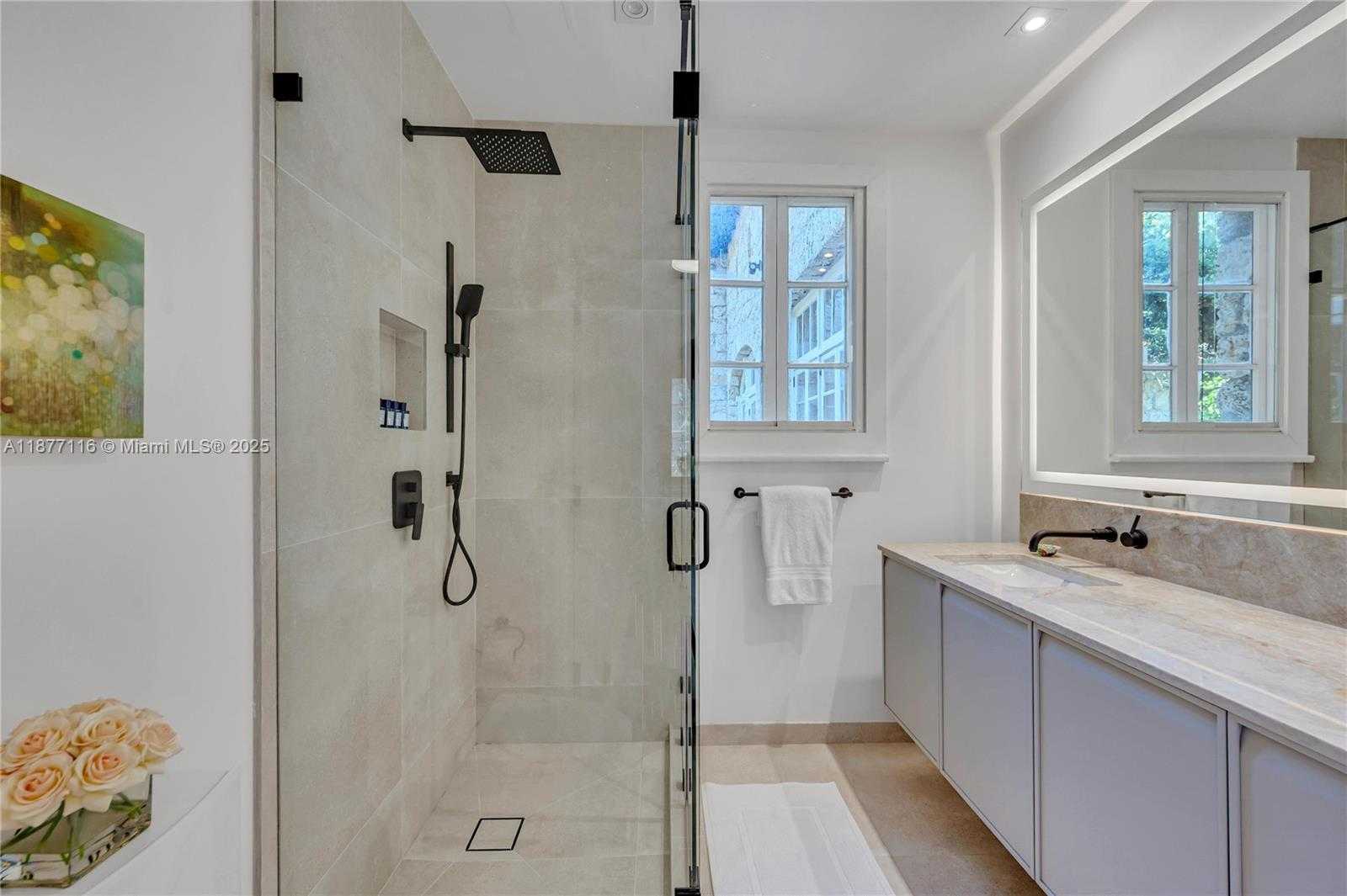 Small Image of 3903 GRANADA BLVD, Coral Gables Number 16