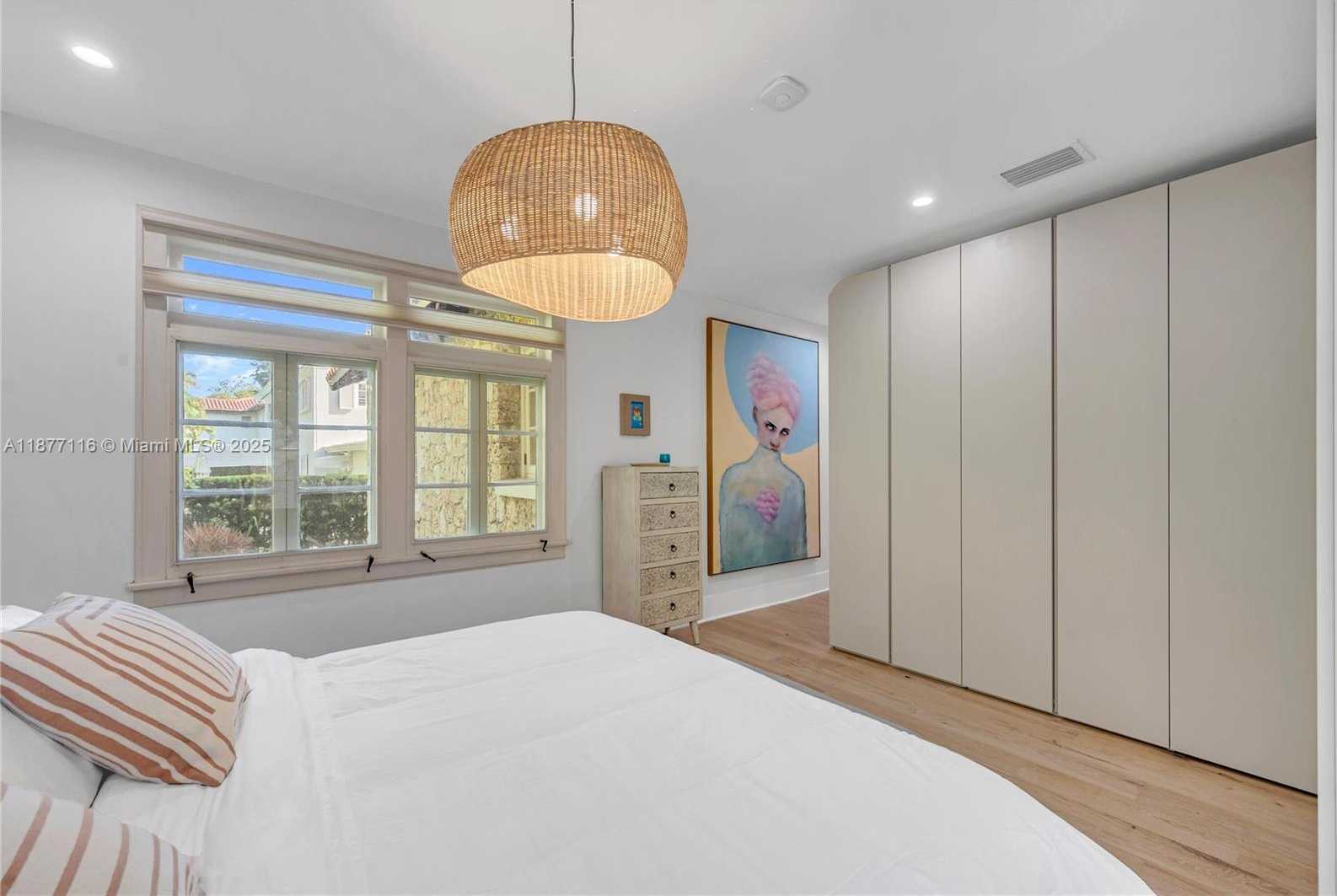 Small Image of 3903 GRANADA BLVD, Coral Gables Number 25