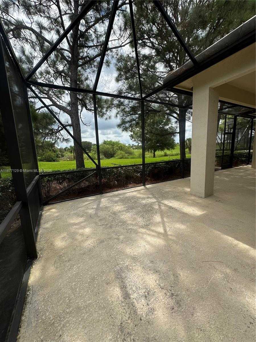 Small Image of 8929 WEST FIRST TEE RD, Saint Lucie West Number 11