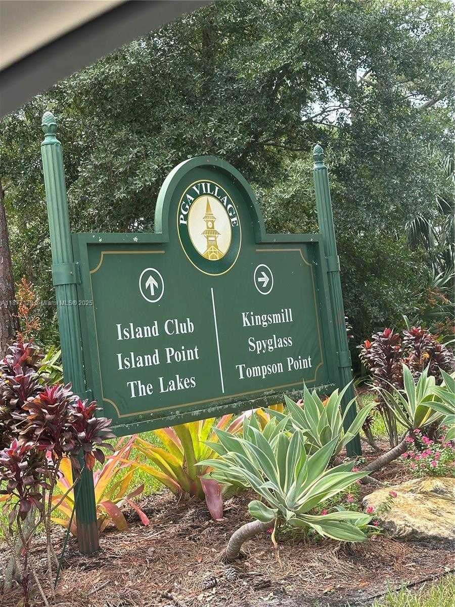 Small Image of 8929 WEST FIRST TEE RD, Saint Lucie West Number 9