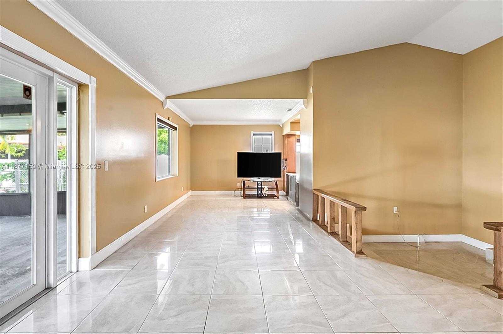 Small Image of 3568 SOUTH WEST 69TH WAY, Miramar Number 16
