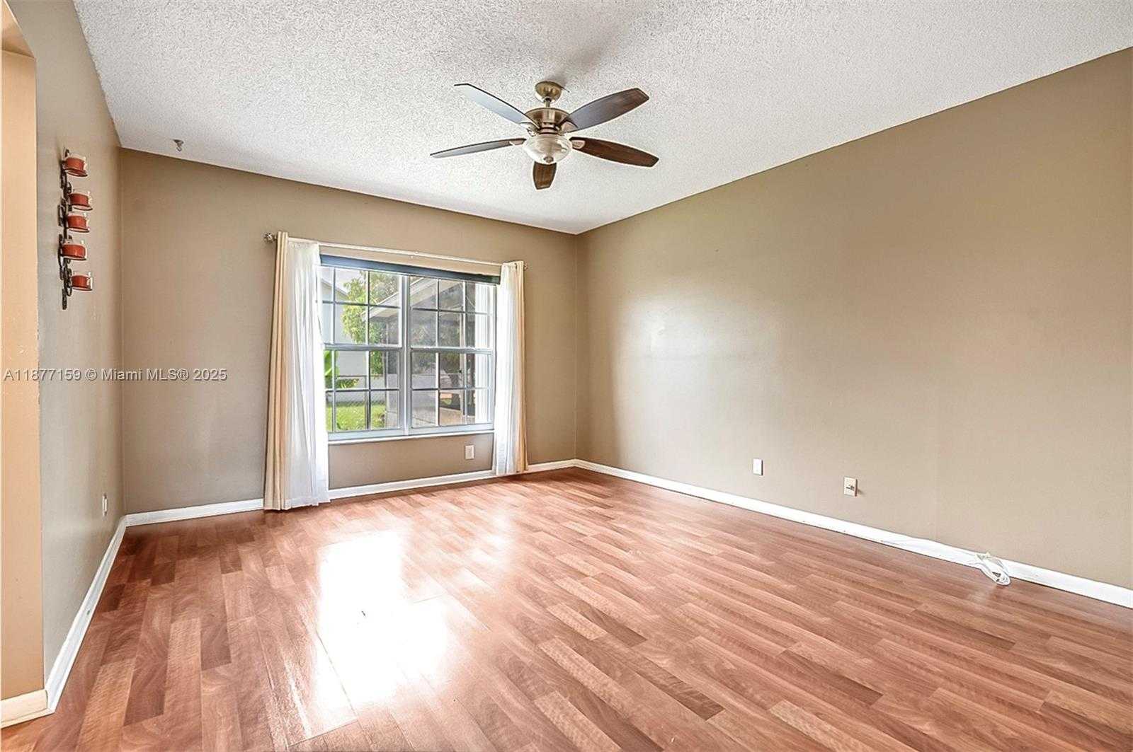 Small Image of 3568 SOUTH WEST 69TH WAY, Miramar Number 18