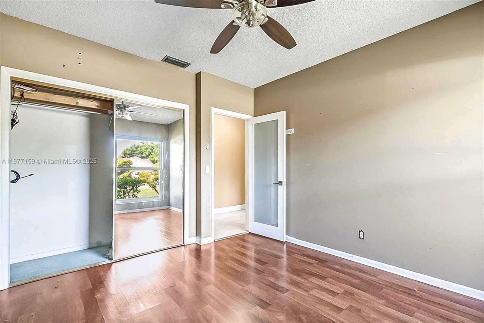 Small Image of 3568 SOUTH WEST 69TH WAY, Miramar Number 20