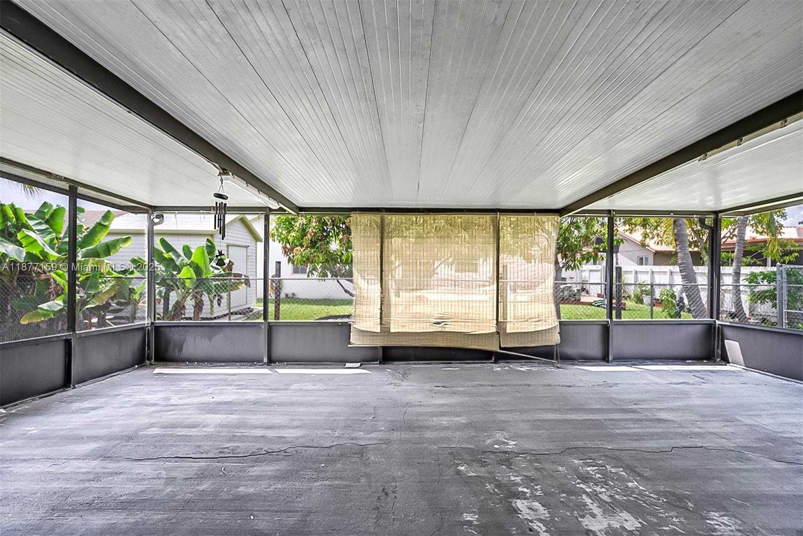 Small Image of 3568 SOUTH WEST 69TH WAY, Miramar Number 26