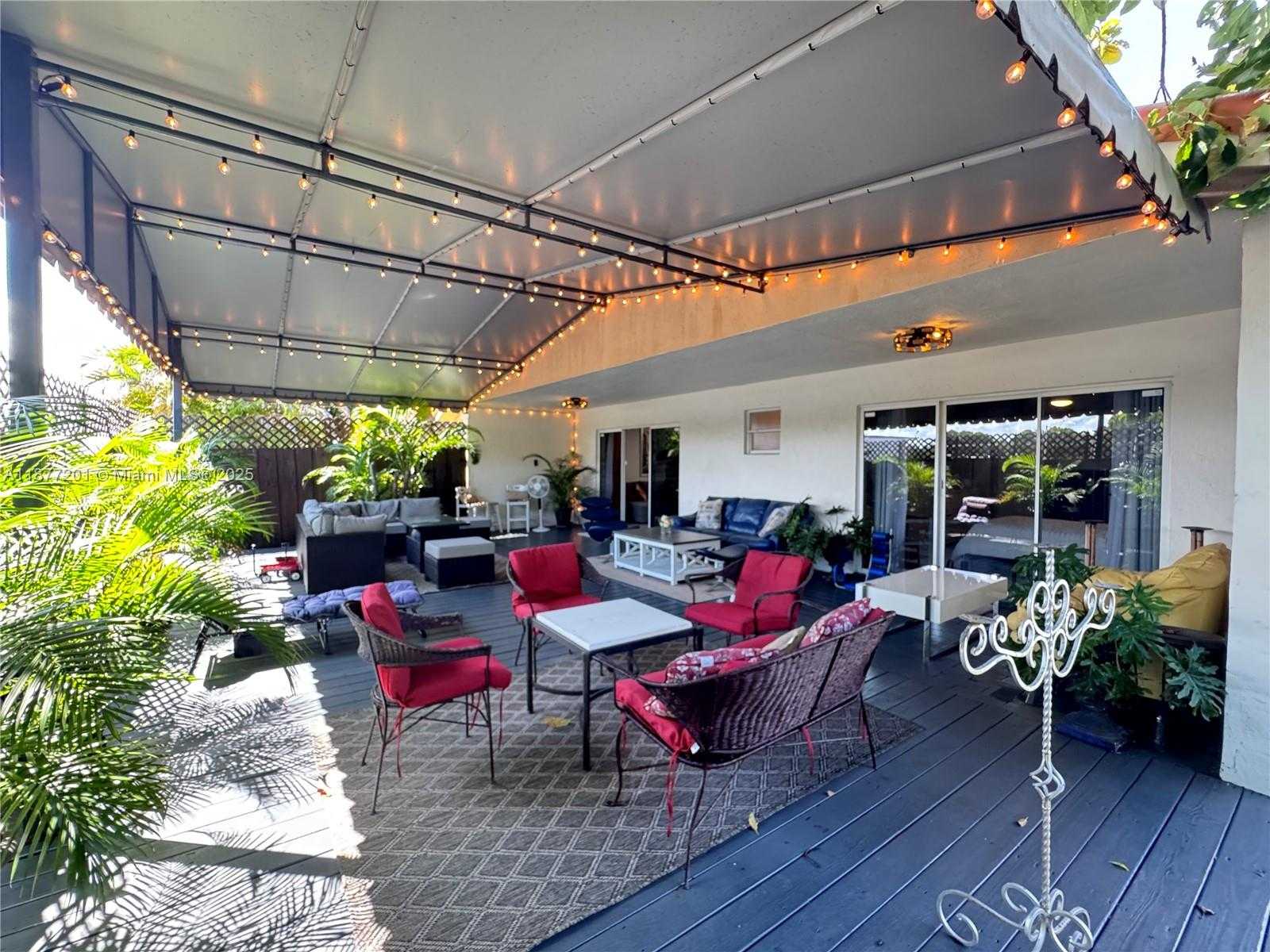 Small Image of 11235 SOUTH WEST 143RD CT, Miami Number 17