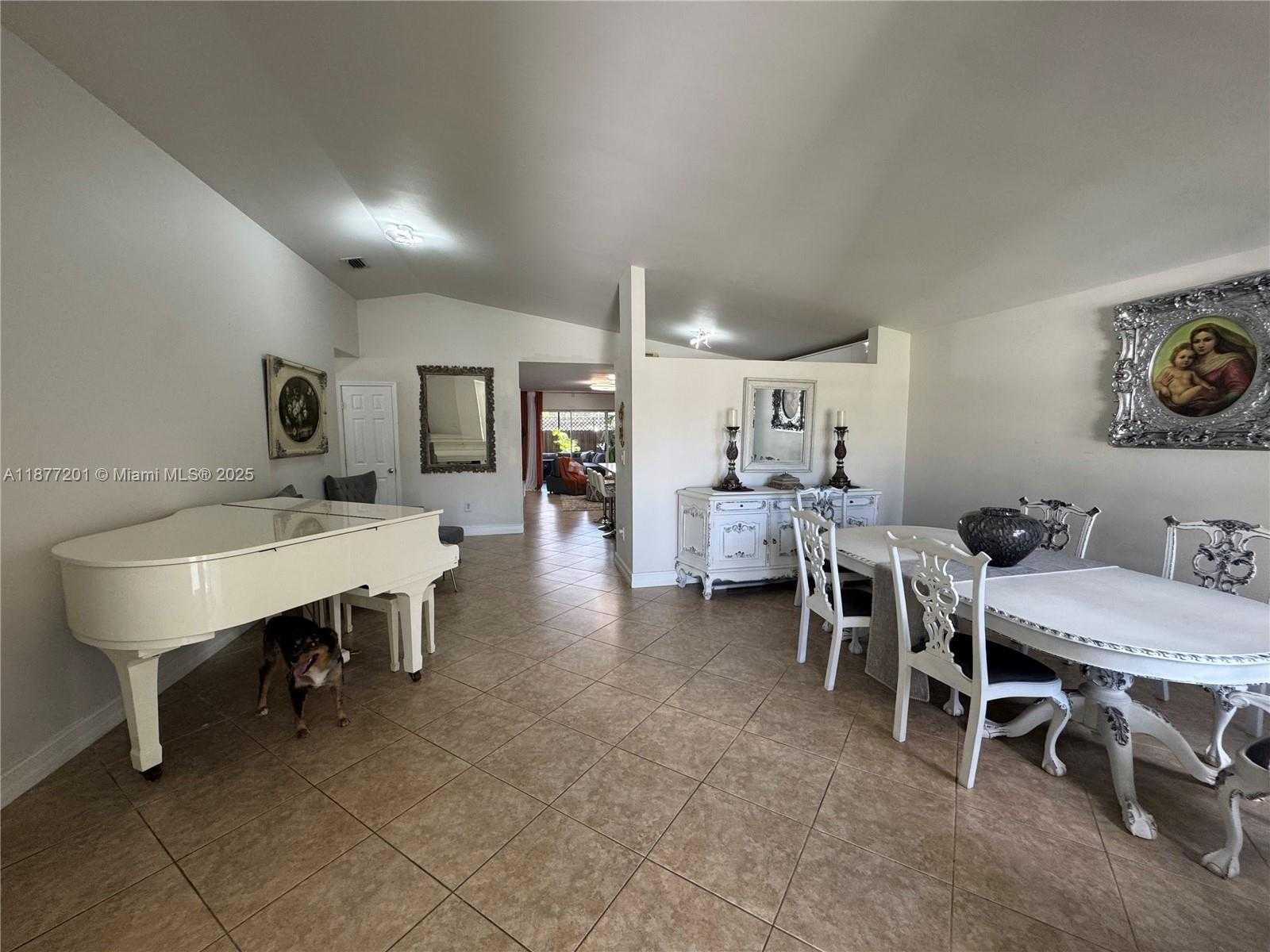 Small Image of 11235 SOUTH WEST 143RD CT, Miami Number 2