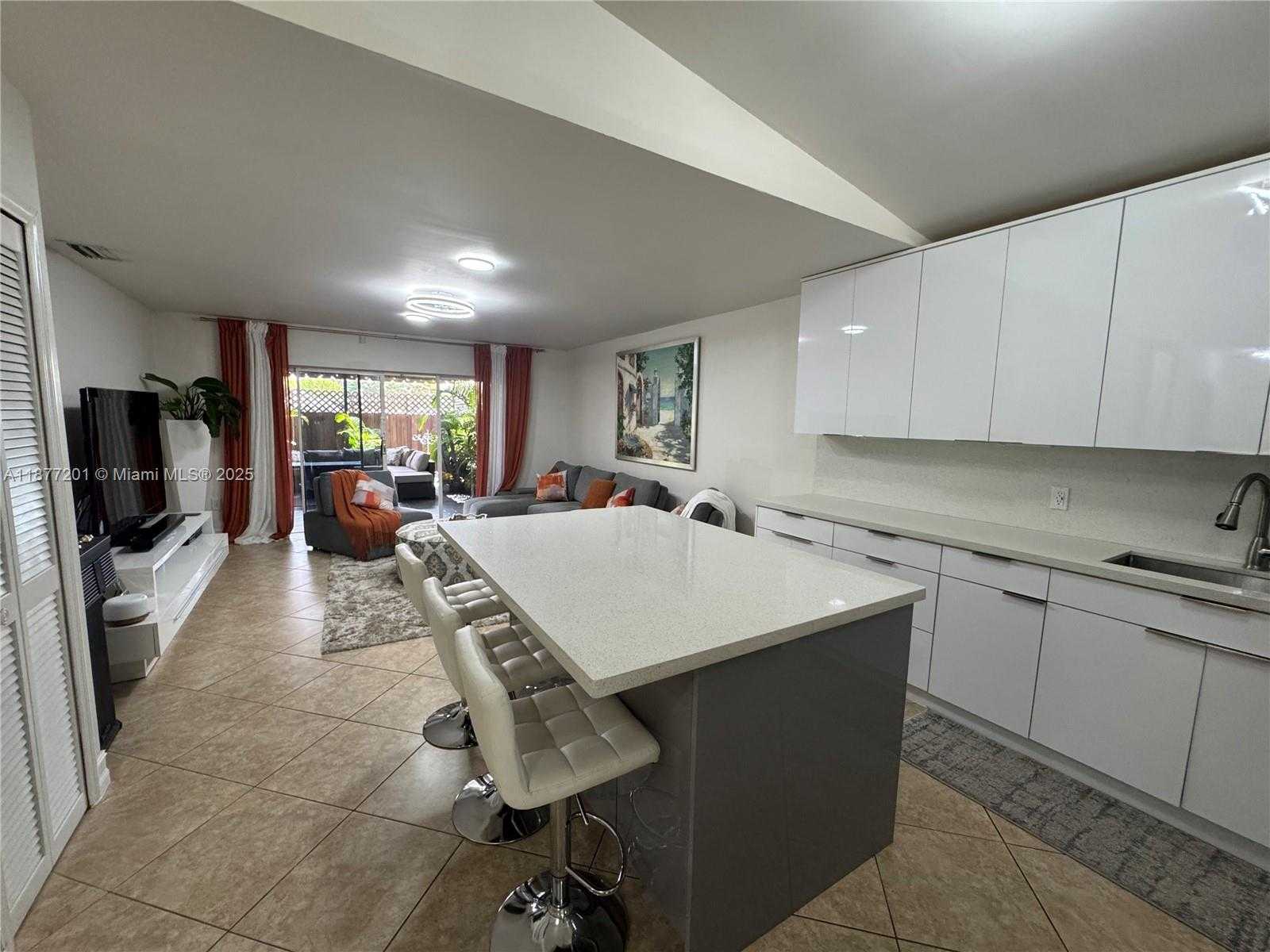 Small Image of 11235 SOUTH WEST 143RD CT, Miami Number 7