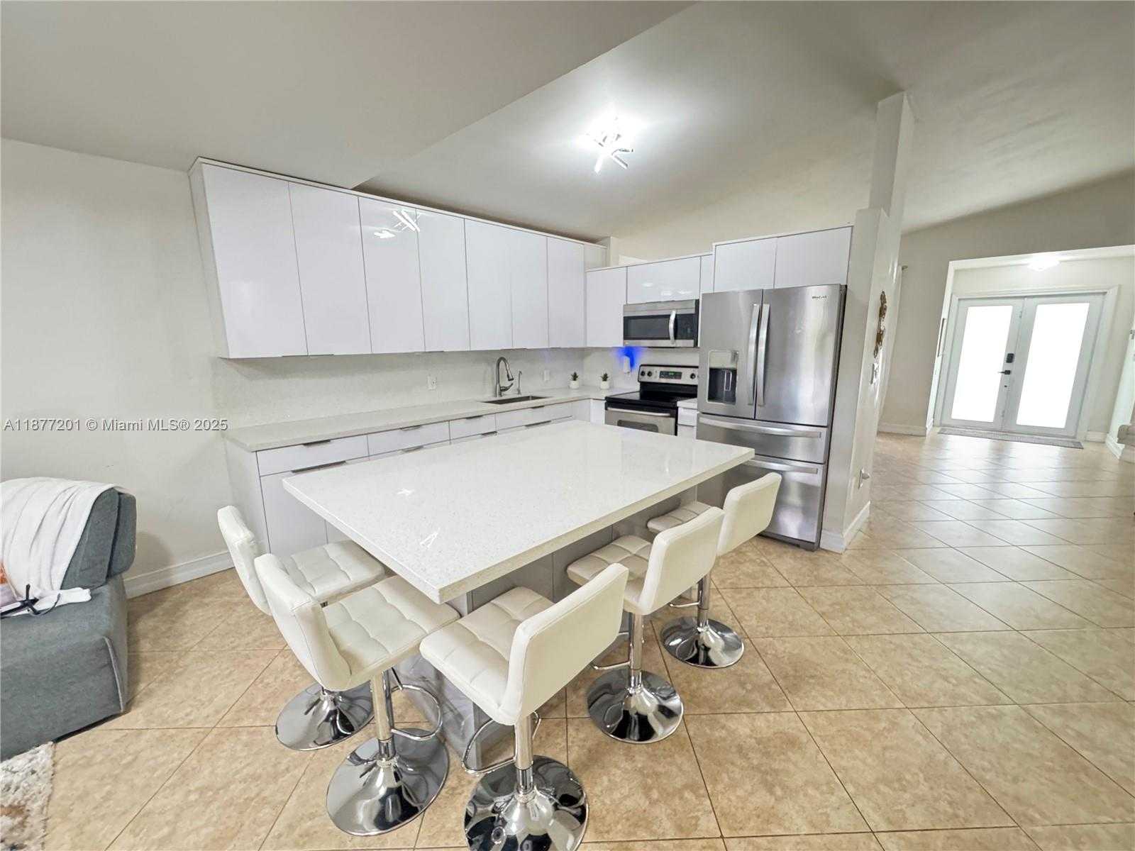 Small Image of 11235 SOUTH WEST 143RD CT, Miami Number 8
