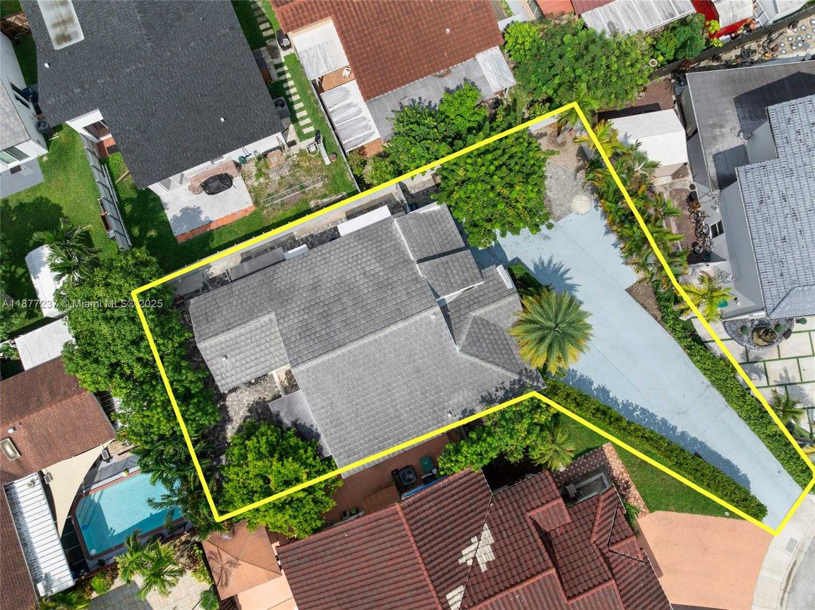 Small Image of Miami Number 4