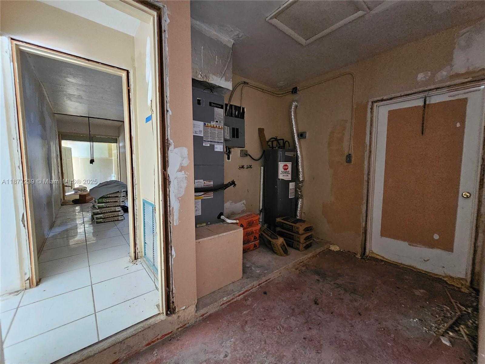 Small Image of 7648 CORAL BLVD, Miramar Number 15