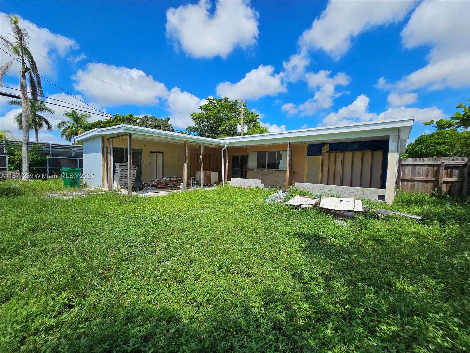 Small Image of 7648 CORAL BLVD, Miramar Number 20